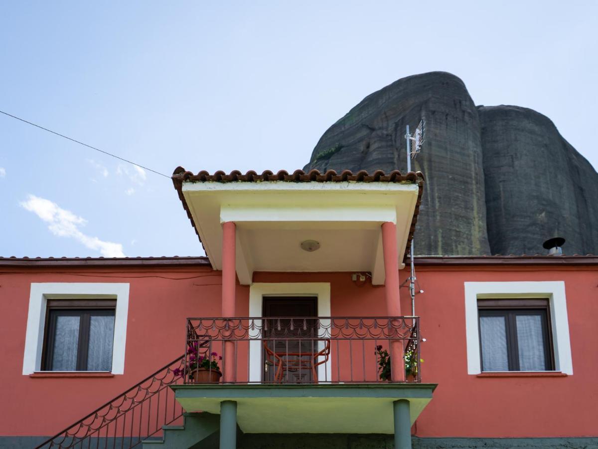 Ferienwohnung Fani'S House Under Meteora Kastraki Exterior foto